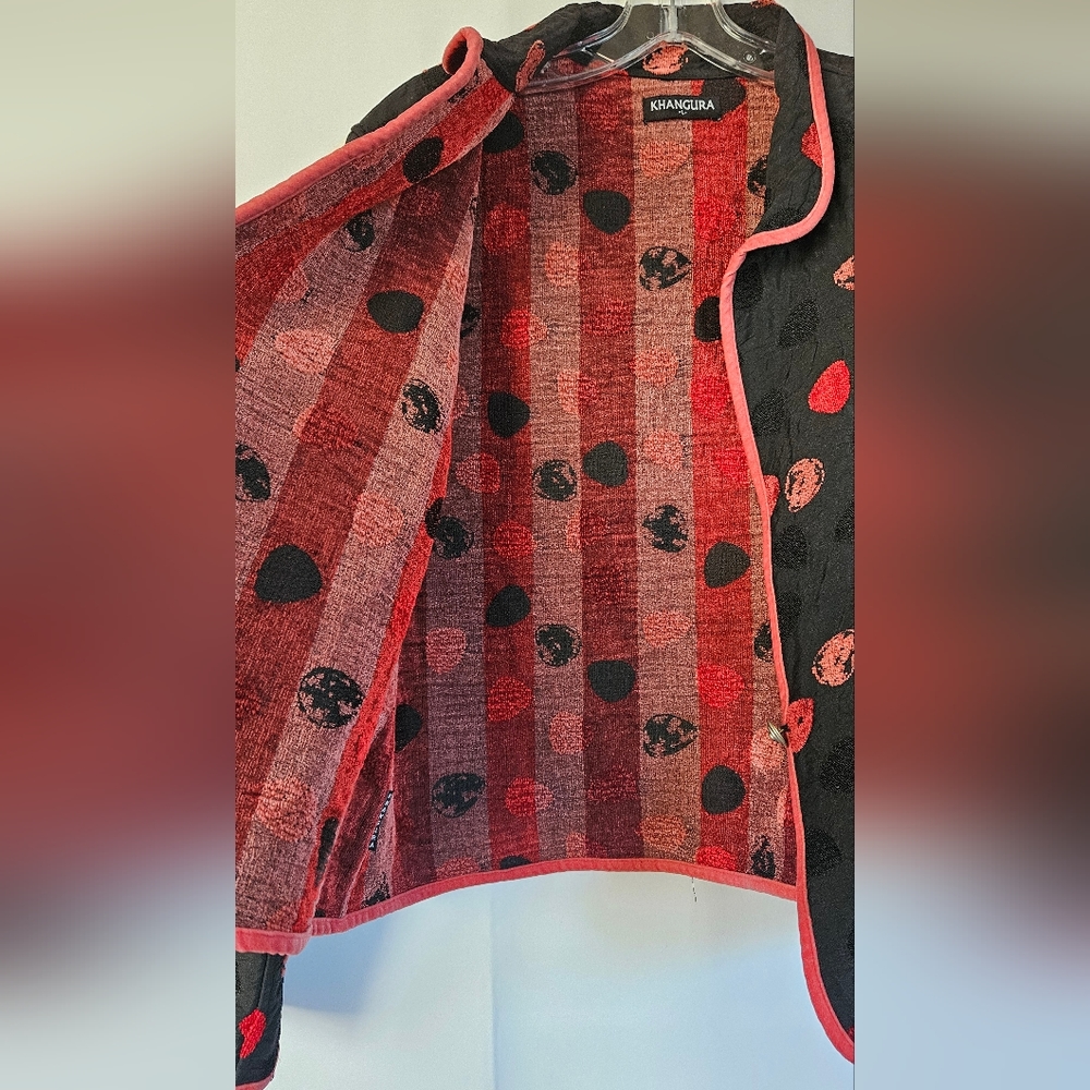 Khangura red and black button jacket size large - Picture 6 of 11